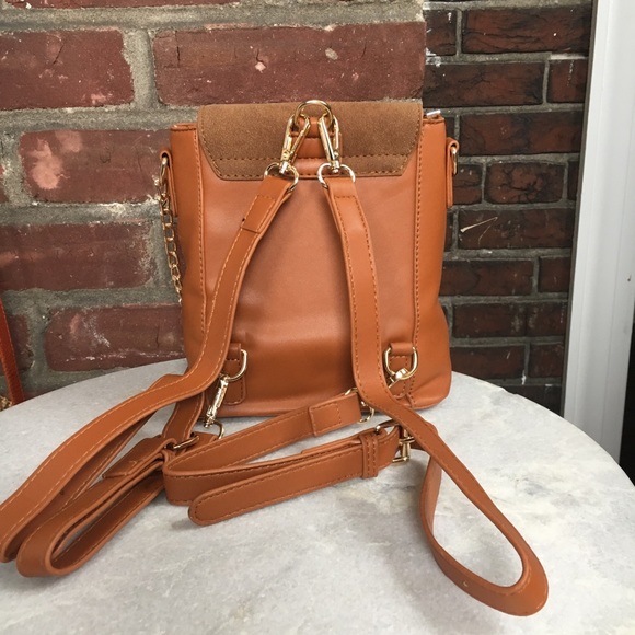 Damaged (Last One)🆕Makayla Brown Mini Backpack - Picture 2 of 8